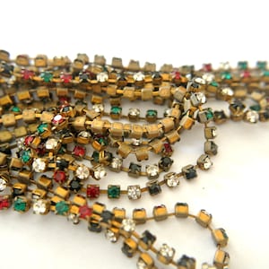 Vintage Swarovski łańcuszek z kryształkami: oprawa mosiężna, zielone kryształy (18 cali)