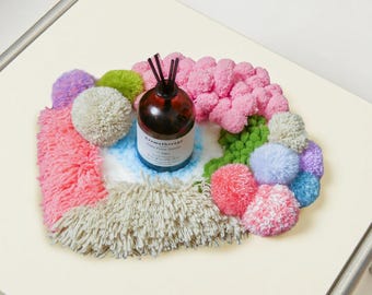 Handgefertigter Moos-Untersetzer, Natur-inspiriertes Pom Pom Dekor Valentinstag Geschenk