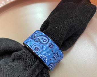Blue Bandana Wooden Napkin Rings -   Sold individually.