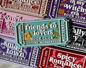 Bilet do klubu książki „Przyjaciele do kochanków” | Tabliczka biblioteczna | Dekoracja półki na książki drukowana w 3D