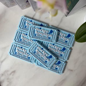 Ticketbord hockey-romantische boekenclub | Bibliotheekbord | 3D-geprint boekenplankdecor