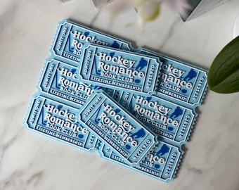 Tabliczka z biletem do klubu książki „Hockey Romance” | Tabliczka biblioteczna | Dekoracja półki na książki drukowana w 3D