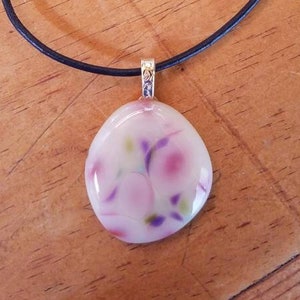 Pastel colored fused glass pendant necklace, Harrach 141