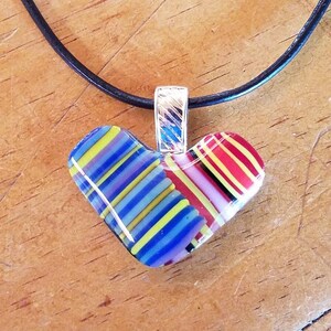 Fused glass heart pendant necklace, Harrach 77