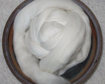 Merino Wool (19.5 micron) - 4 oz.