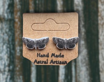Pendientes de polilla, pendientes de polilla hechos a mano, pendientes de polilla, pendientes extravagantes, accesorios de polilla, ropa de polilla, pendientes de polilla lindos