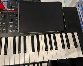 Roland Fantom 08 mount for iPad holder