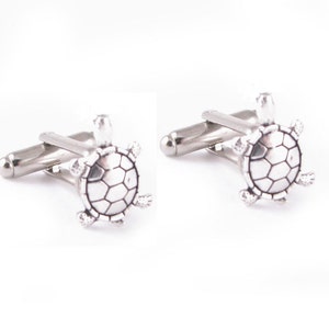 Turtle Cufflinks, Handmade cuff links, Men Cuff links Gift, Animal cufflinks