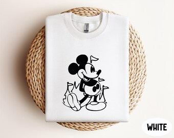 Vintage Mickey Mouse Sweatshirt, Disney Mickey Sweatshirt, Retro Mickey Mouse Sweater, Disneyland Family Trip Sweatshirt, Disney Sweater