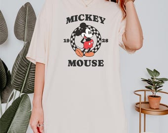 Comfort Colors® Retro Mickey Mouse Shirt, Vintage Style Mickey Shirt, Disney Mickey Gift, Classic Mickey Shirt Disneyland Mickey Mouse Tee