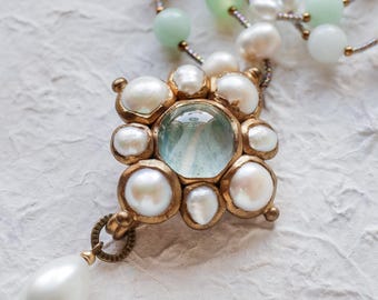 Mint green textured glass cabochon and pearl pendant with a pearl drop (N-5318)