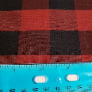 H690 Primitive look HOMESPUN Fabric Country Red and Black large buffalo plaid check from Dunroven House Plaid cotton