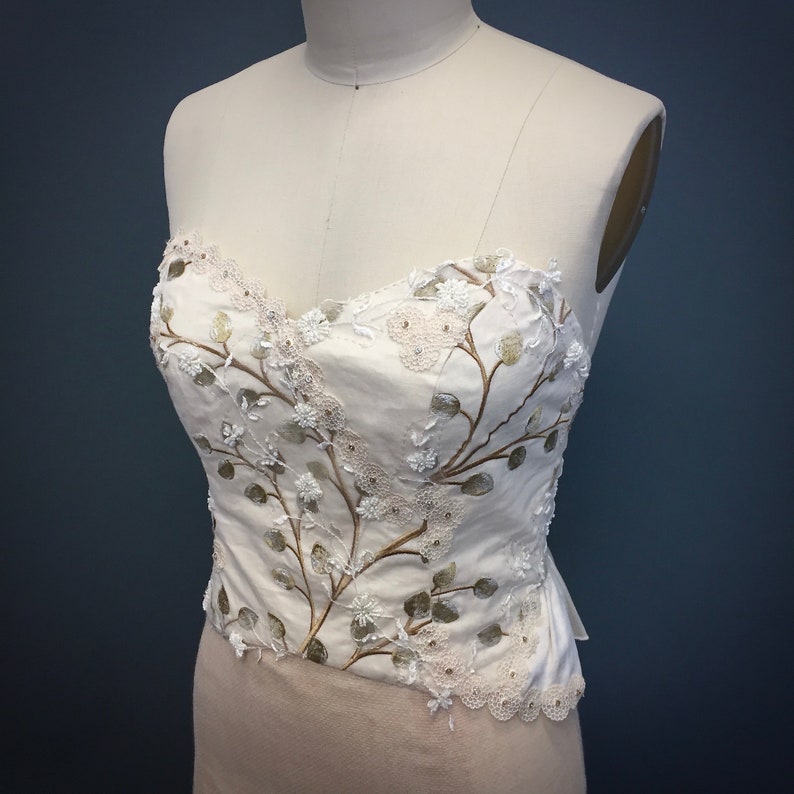 Bridal Corset Boho Bride Outdoor Wedding Flowers Bridal Applique Embellished Foliage Vines Nature-Inspired