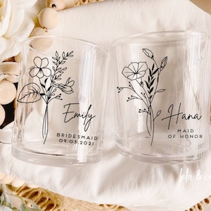 Custom Bridesmaid Clear Glass Mug, Personalized Coffee Cup With Name,  Bridesmaid Gift, Bridesmaid Proposal Gift, Pastel Daisy Flower Mug -   Israel