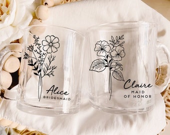 Taza personalizada con flor de nacimiento: regalo de propuesta de dama de honor