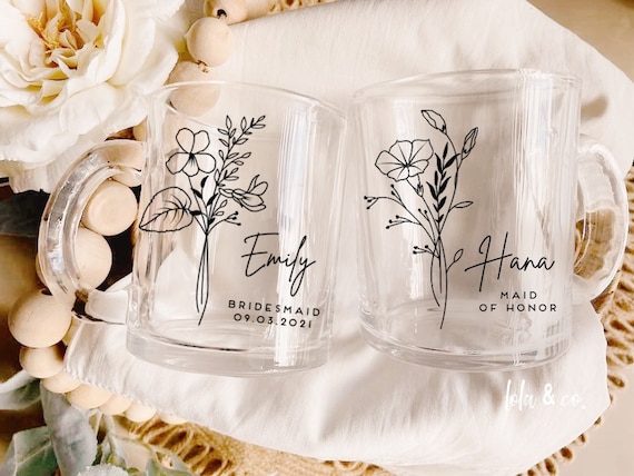 Custom Bridesmaid Clear Glass Mug, Personalized Coffee Cup With Name,  Bridesmaid Gift, Bridesmaid Proposal Gift, Pastel Daisy Flower Mug -   Israel