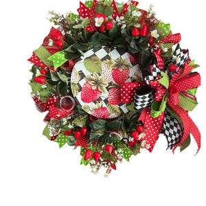 Strawberry Wreath for Front Door, Summer Fruit Wreath with Red Green Bows, Strawberry Decor, Whimsical Farmhouse Wreath Handmade