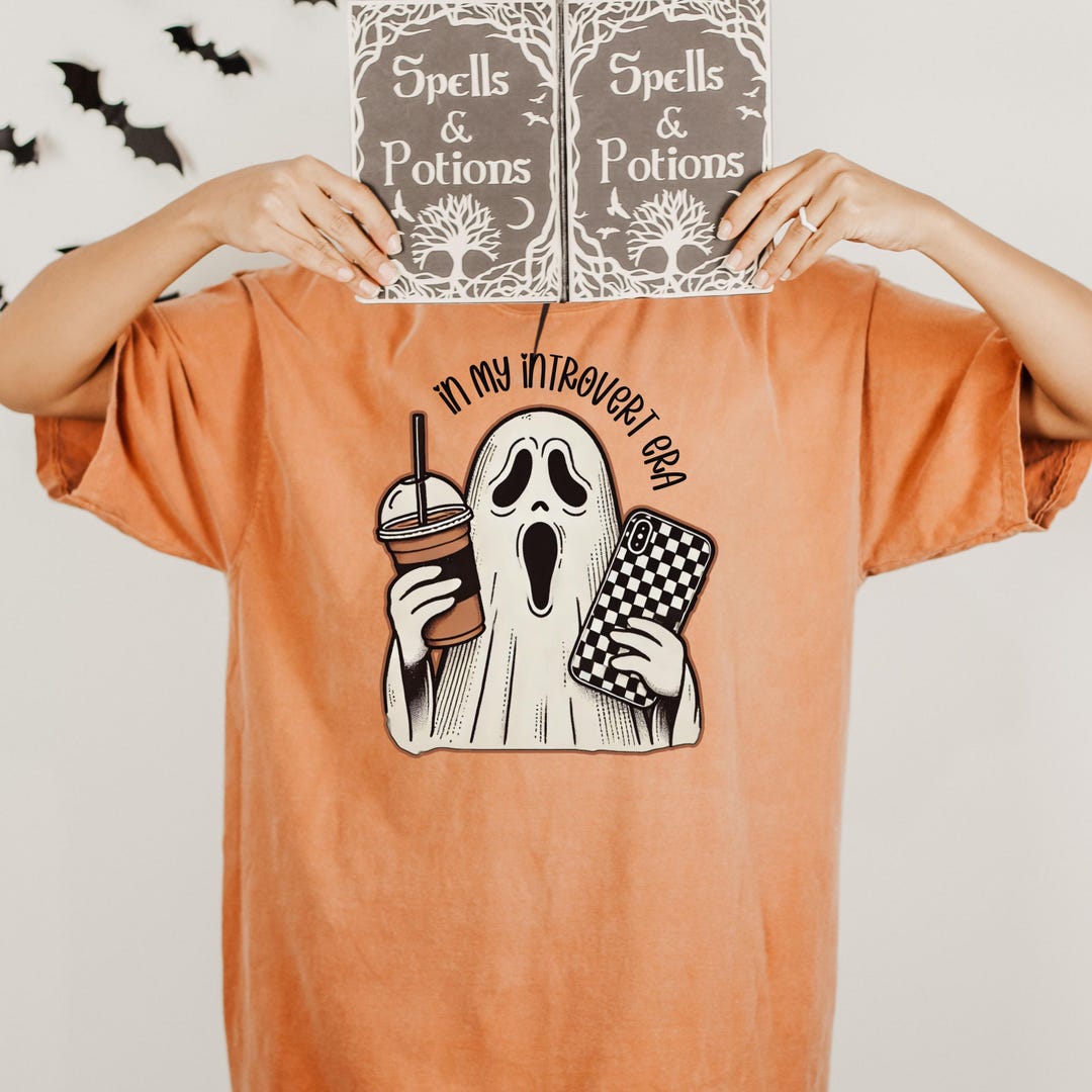 Halloween Ghost in My Introvert Era Shirt - Spooky Season Tee - Etsy