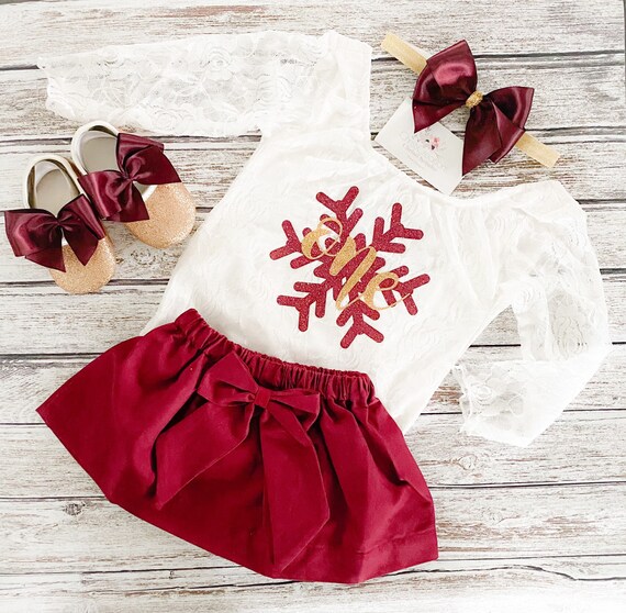 maroon and gold outfit