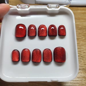 Cat eye gel glass/ mirror effect with red Jelly gel short square press on nails