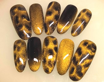 Katzenauge Leopard Wildtier Print auf Nägel drücken