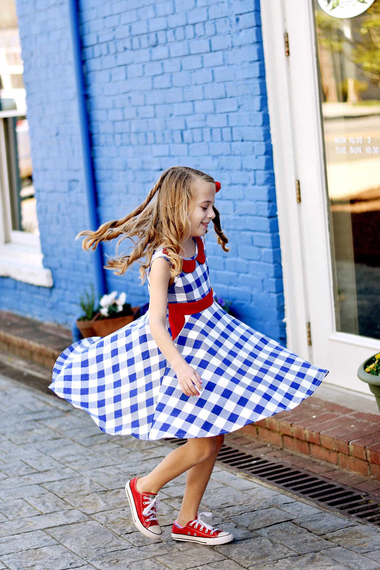 Little girl red 2025 white and blue dresses