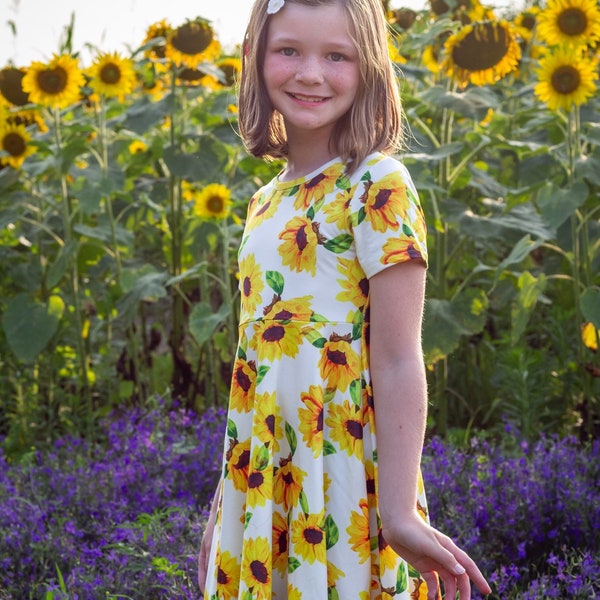 Robe tournesol fille ferme robe tourbillonnante robe portrait florale tournesol Robe florale cadeau tournesol filles 6 mois 12 18 ans 2 3 4 5 6