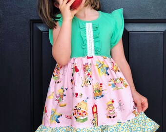 Girls Back to school top Kindergarten graduation gift Preschool dress nursery rhyme dress kindergarten outfit school picture day