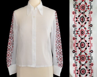 Vintage 70s Embroidered White Blouse, Boho Bohemian Ethnic, Folkloric, Button Up Shirt, Size S to M, Small to Medium