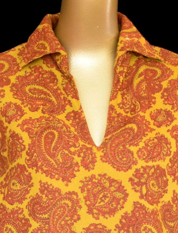 Vintage 60s Paisley Print Blouse, Rust and Chartr… - image 4