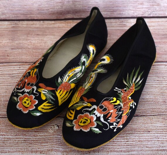 60s Embroidered Asian Slippers, Chinese Dragon Emb