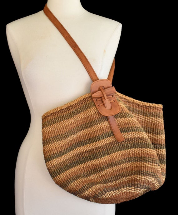 Vintage Y2K Sisal Woven Shoulder Bag, Striped Str… - image 1