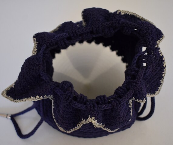 Vintage 40s Hand Crocheted Purse, Navy Blue and M… - image 4