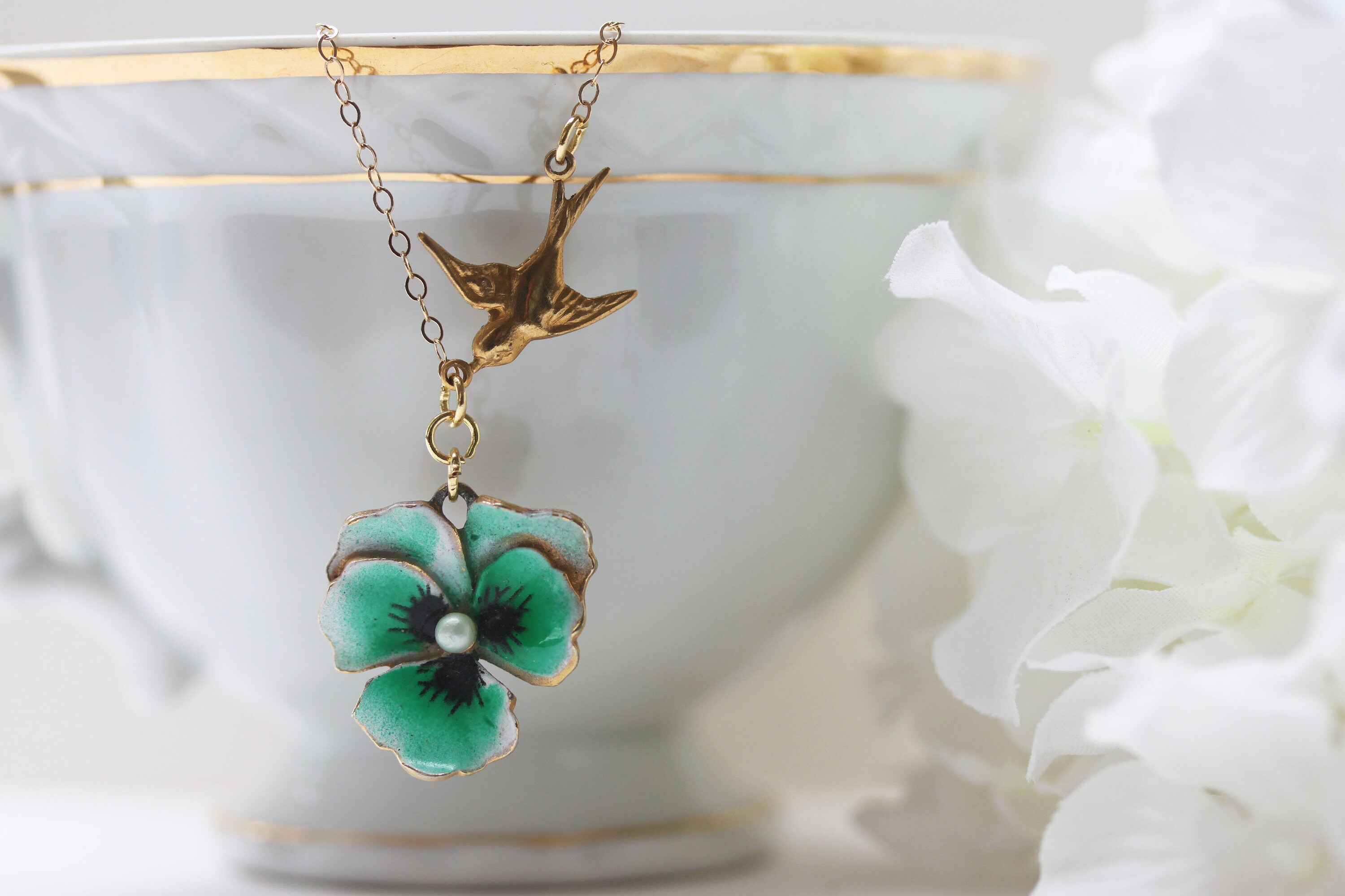 Pansy Necklace Botanical Necklace Vintage Pansy Pendant Gift Etsy