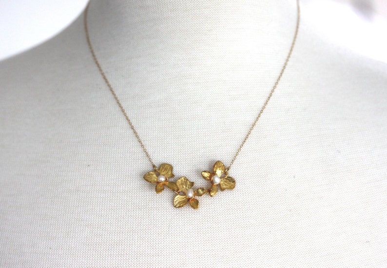 Gold flower Necklace Gold Flower Necklace Gold Flower Pearl Necklace Gift For Her image 2