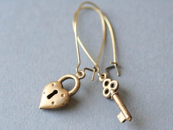 Key Heart Earrings, Key To My Heart Earrings - Steampunk Jewelry - Valentine Earrings