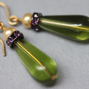 Green Teardrop Earrings: Rhinestone Pearl Bohemian Jewelry