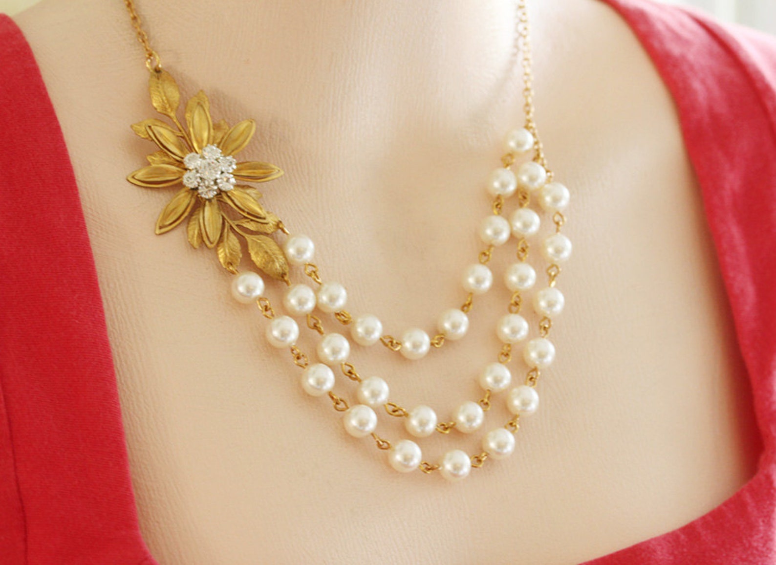 Gold Flower Necklace Gold Pearl Necklace Gift for Her Etsy