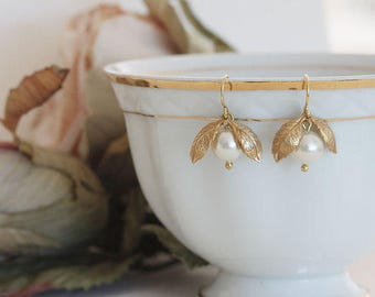 Gold Leaf Pearl Earrings Pearl Leaf Motif Earrings Silver Leaf Earrings White Swarovski Wedding Jewelry