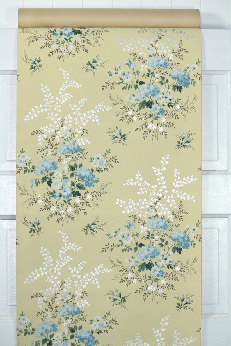 Papier peint vintage des années 1950 par jardin Bleu et Blanc Floral sur Jaune image 3