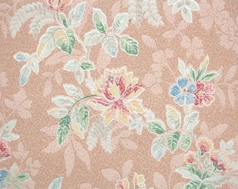1920s Vintage Wallpaper by the Yard - Antique Floral Wallpaper with Pastel Flowers and Silver Accents on Peach