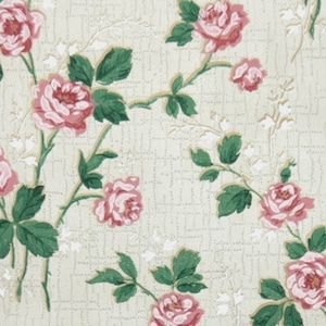 1940s Vintage Wallpaper by the Yard - Floral Wallpaper with Beautiful Pink Climbing Roses on White