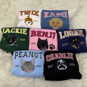 Custom Cat Embroidered Sweatshirt, Custom Pet shirt, Custom Pet Portrait Sweatshirt, Personalized Pet Embroidered Shirt