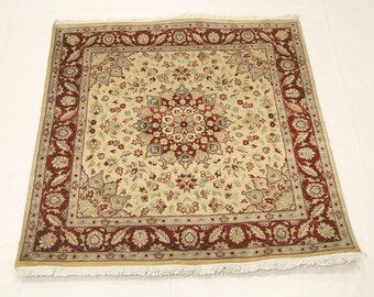 4x4 Square Oriental Wool Rug - Beige Hand Knotted Floral Traditional Rug