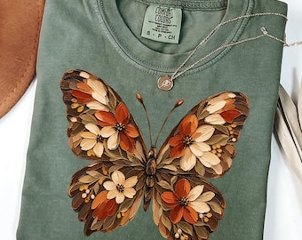 Floral Butterfly Shirt, Vintage Botanical Tee, Cottagecore Nature T-Shirt, Boho Flower Graphic Tee, Butterfly Lover Gift, Wildflower Tee