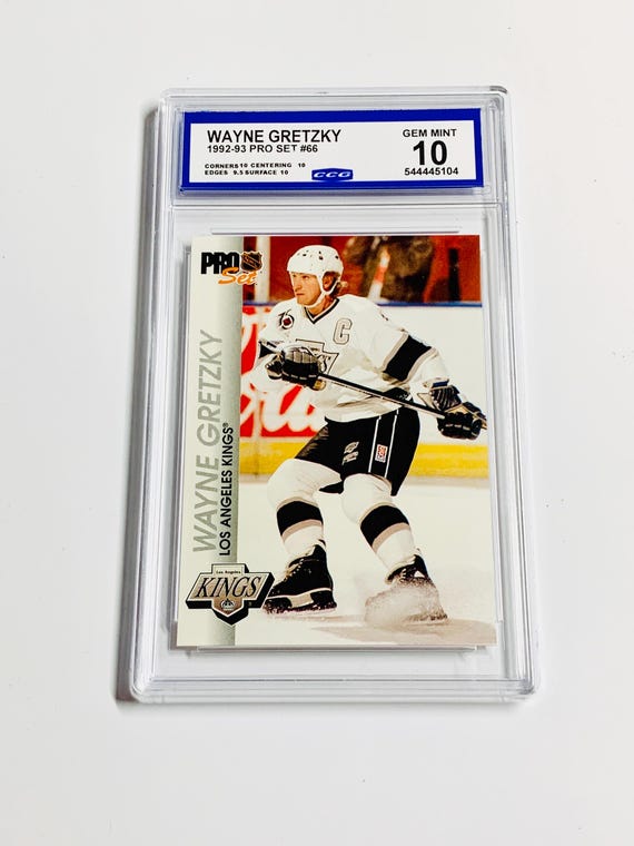 GRADED 10 WAYNE GRETZKY 1992-93 Pro Set #66 Los Angeles Kings
