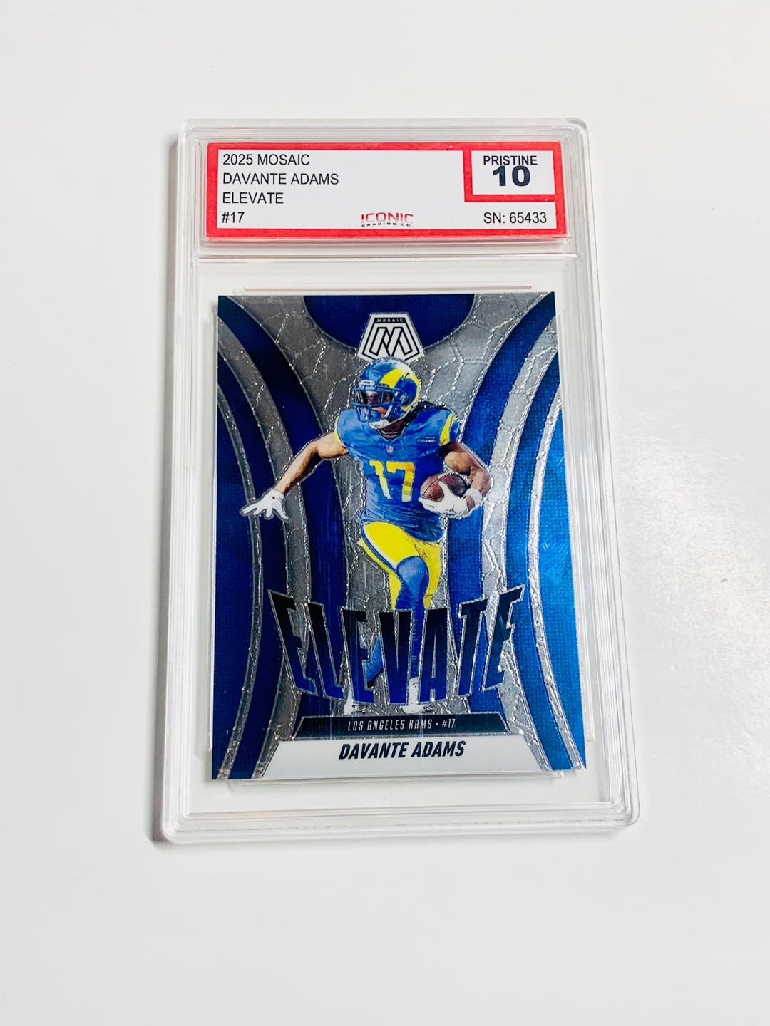 GRADED 10 DAVANTE ADAMS 2025 Mosaic Elevate #17 Los Angeles Rams ...