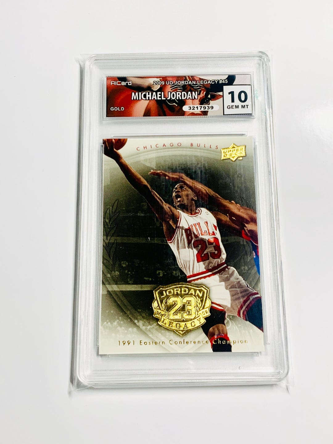 GRADED 10 MICHAEL JORDAN Gold 2009 Upper Deck Jordan Legacy #45