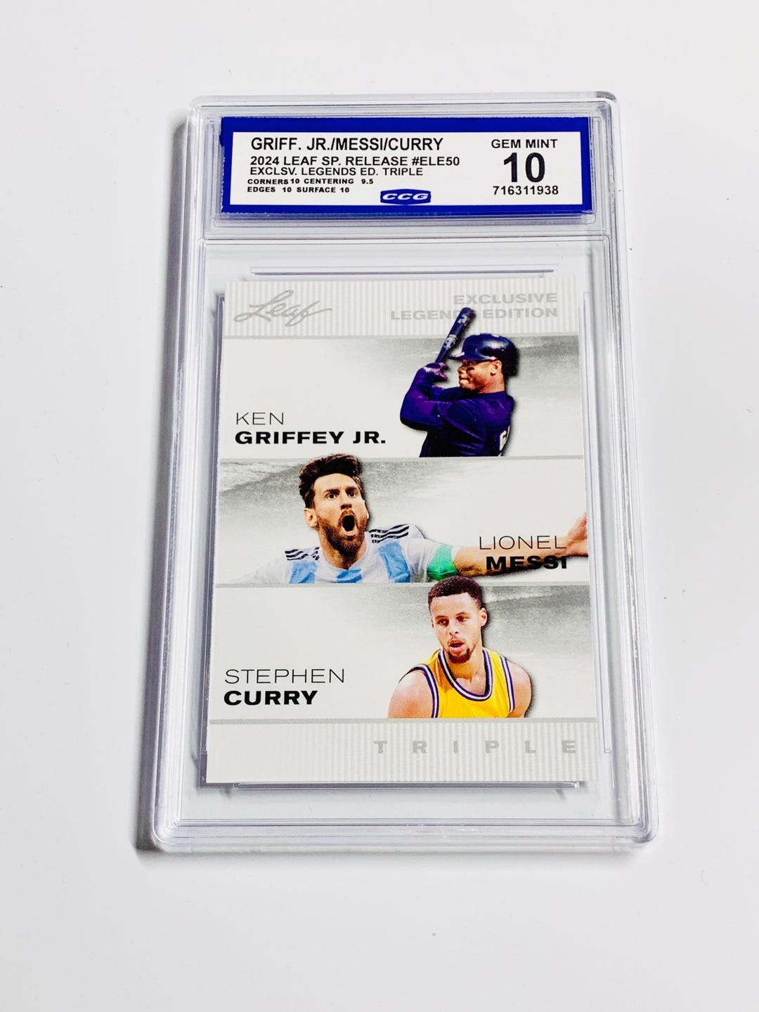 GRADED 10 Ken Griffey Jr. / Lionel MESSI / Stephen CURRY 2024
