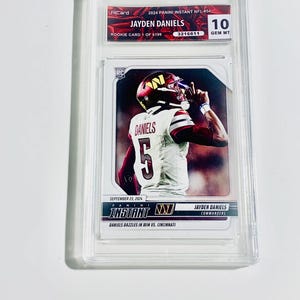 GRADED 10 2024 Panini Instant NFL #54 Jayden Daniels 10 Rookie Karte 1 Von 6199